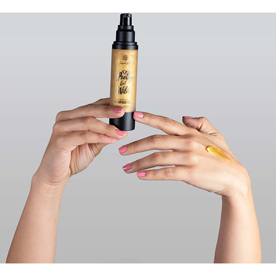 PRETTY BUT WILD ILLUMINATING BODY OIL WITH PHEROMONES 50ML
